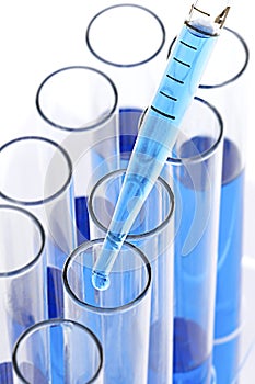 Test tubes - Determination with a pipette