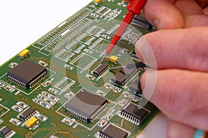 Testing electronic circuit board with test probes