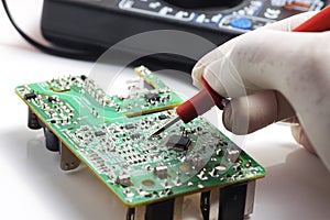 Testing SMD component using multitester