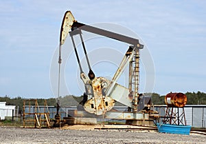 Texas Oilwell photo