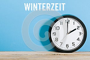 Text reading Winterzeit