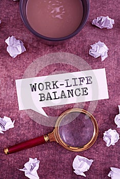 Text showing inspiration Work Life Balance. Business showcase Division of time between working or family and leisure