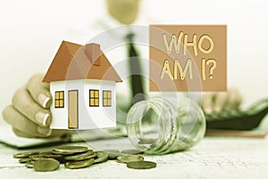 Text sign showing Who Am I Question. Business approach asking about self identity or an individualal purpose in life New