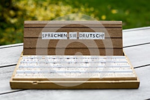 Text: Sprechen Sie Deutsch?
