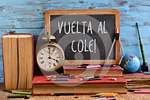 Text vuelta al cole, back to school in spanish photo