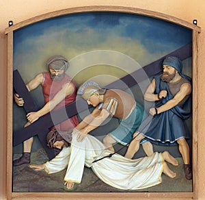 7th Stations of the Cross, Jesus falls the second time