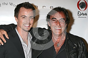 Thaao Penghlis,Darin Brooks