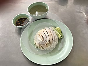 Thai chicken rice with soup