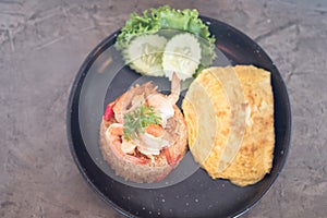 Thai chili paste fried rice with shrimp and omelet