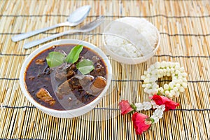 Thai cuisine the Chamuang pork Curry