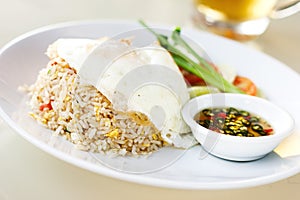 Thai fried rice with egg Khao phat