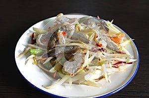 Thai green papaya salad with raw shrimps or Som Tam Thai Gung
