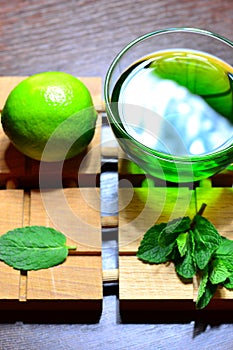Thai green tea, fresh fruit, lime and mint leaf