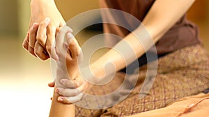 Thai hand Massage