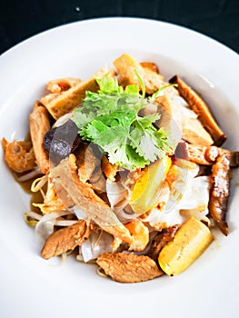 Thai noodle tofu