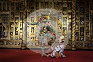 Thai pantomime character Performing a beautiful dance