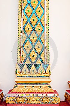 Thai pillar art