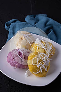 Thai Pumpkin Cake and Purple Sweet Potato with Coconut