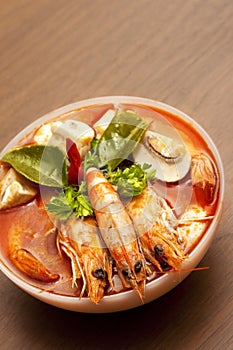 Thai Spicy Prawn Soup (Tom Yum)