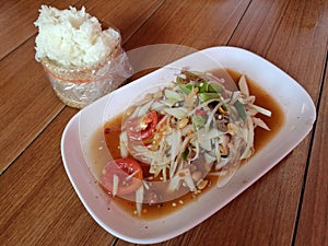 Thai spicy salad - Somtam