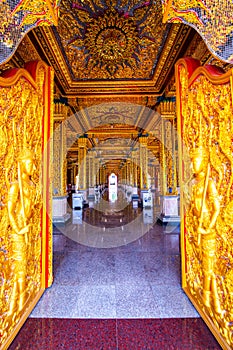 Thai style decoration of golden castle in Tha Sung temple