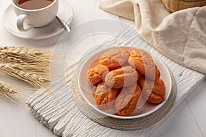 Thai sweetmeat made of flour, egg and sugar and coconut milk, coconut cream cookies