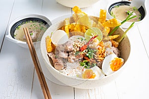 Thai tom yom rice noodle with soup