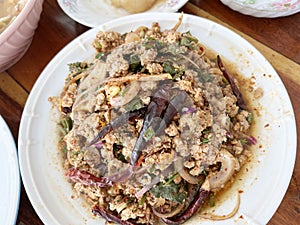 Thaifood called Lab, spicy minced pork with herb