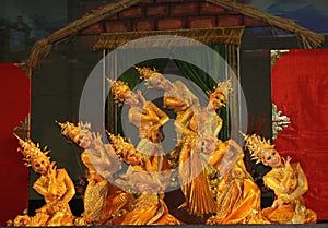 Thailand Golden dancer show