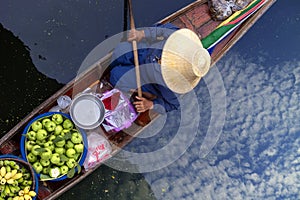 Thaka floating market.