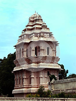 The thanjavur maratha palace entrance tower