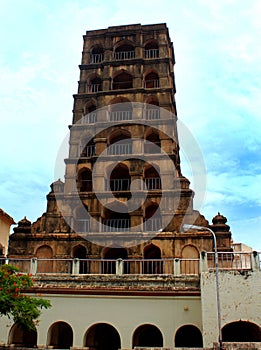 The thanjavur maratha palace tower