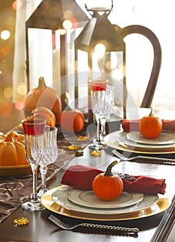 Thanksgiving table setting