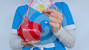 Therapist put bitcoin in stethoscope piggy bank