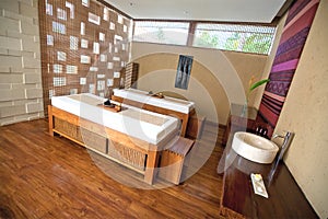 Therapy bed in tropical spa