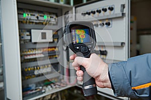 Thermal imaging inspection of electrical equipment