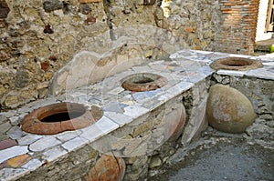 Thermopolium, Herculaneum