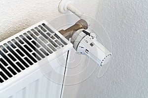 Thermostat of home heat radiator