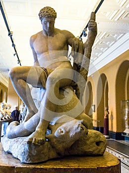 Theseus and the Minotaur sculpture by Canova, born 1757 - died 1822