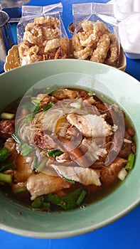 Thicken Soup fine Rice Vermicelli with Sliced Pork