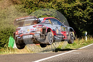 Thierry Neuville and Nicolas Gilsoul at ADAC Rally Germany