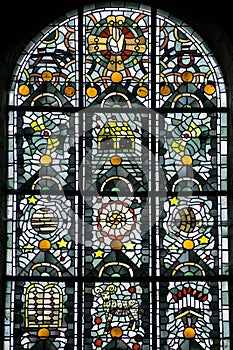 Thiron-Gardais, stained glass