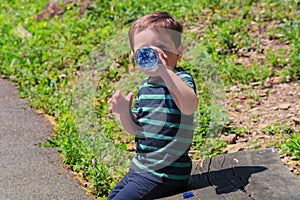 Thirsty little boy