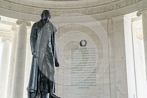 Thomas Jefferson Memorial Statue