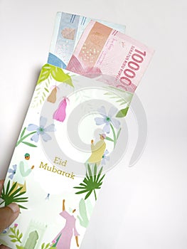 thr envelope contains money which is usually given as a gift on eid al-fitr.