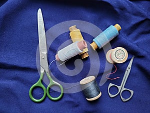 thread needles thimble fabric seamstress