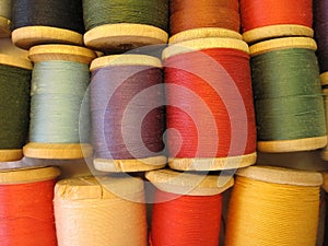 Thread spool