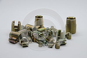 Threaded bushing