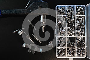 Threaded Insert Riveter Gun Kit. setting tool, nosepieces and inserts, for all types of rivets, including threaded rivet nuts,