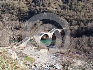 Three-arch bridge in Zagorochoria